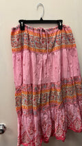 pink skirt